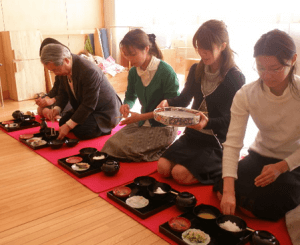 懐石料理とは 意味 メニューや食べ方の順番や服装マナーは アリスの陽なたぼっこ