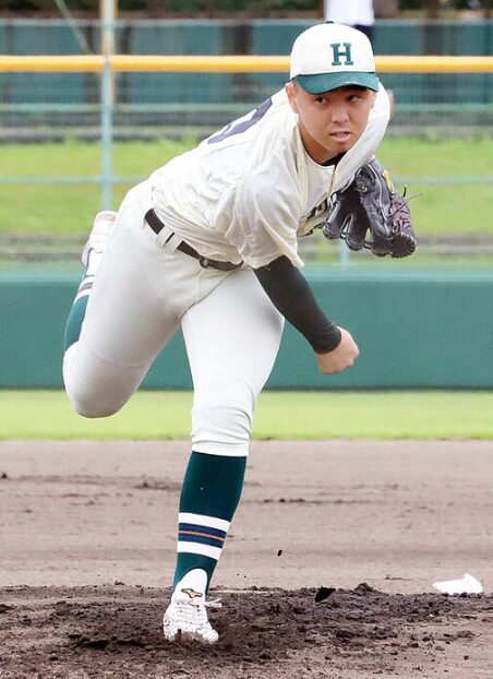 報徳学園のもう一人のエース間木歩投手（引用：報知新聞）